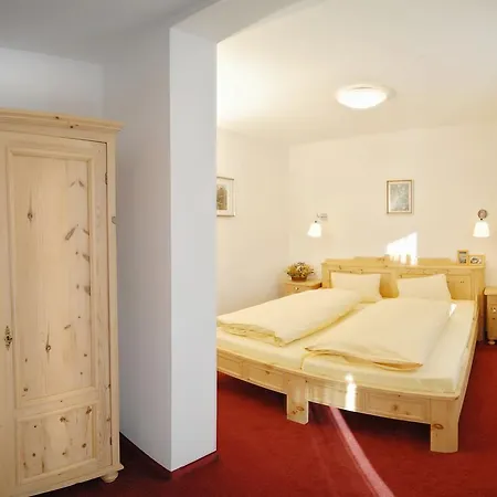 Kielhuberhof מלון 4*